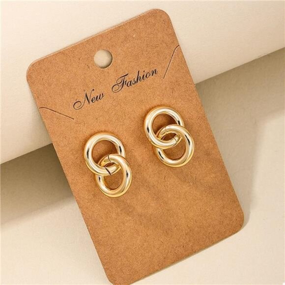 Interlocked Chain Link Stud Earrings - Picture 3 of 6